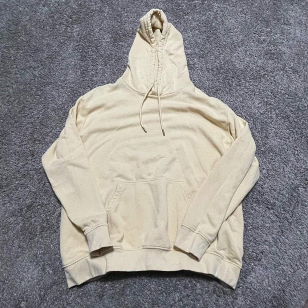 H & M Basics Women’s Yellow Large Hooded soft Sweatshirt oversized with pockets - Picture 1 of 5